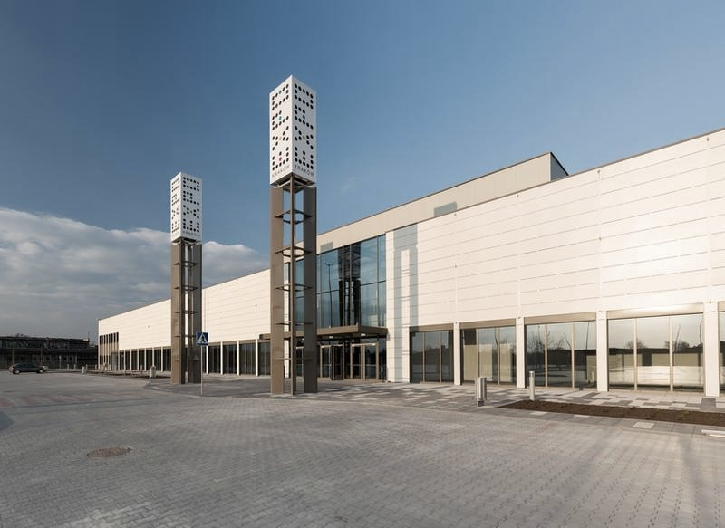 Galicyjska 18 w Krakowie – jak dojechać i gdzie zaparkować