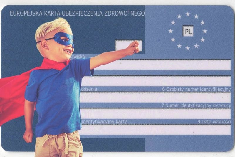 Jak wygląda karta EKUZ i jak uniknąć problemów za granicą?