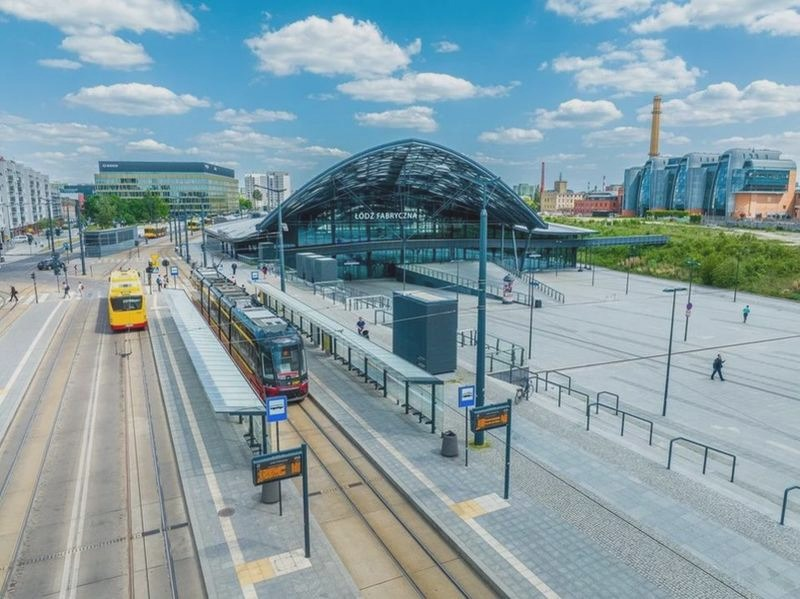 Wjazd na parking podziemny Łódź Fabryczna – którędy dojechać i gdzie skręcić?