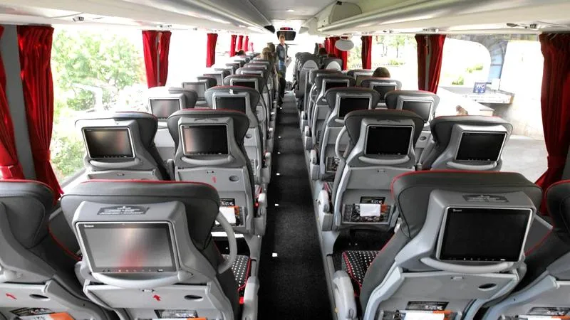 Busa Żak Express